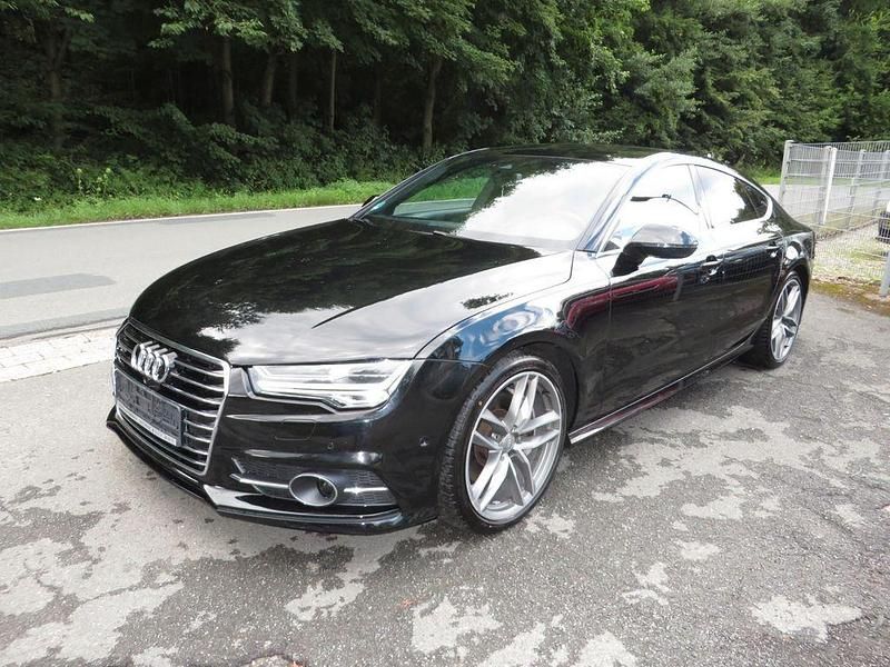 Schwarz Gebraucht 2017 Audi A7 Sportback Sport Kleinwagen | 20.799 € (Teuer) - Bild 1/4