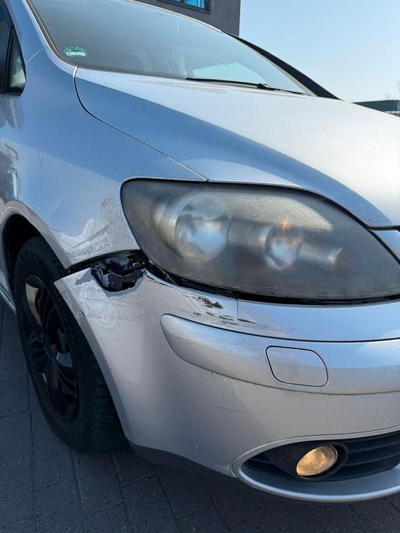 Gebraucht VW Golf Plus Cross 116 PS (85 kW) 2007 Silber Van / Kleinbus