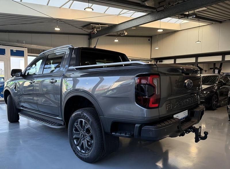 Neu Ford Ranger Wildtrack 241 PS (177 kW) 2026 Carbonized gray/asher gray Abholung