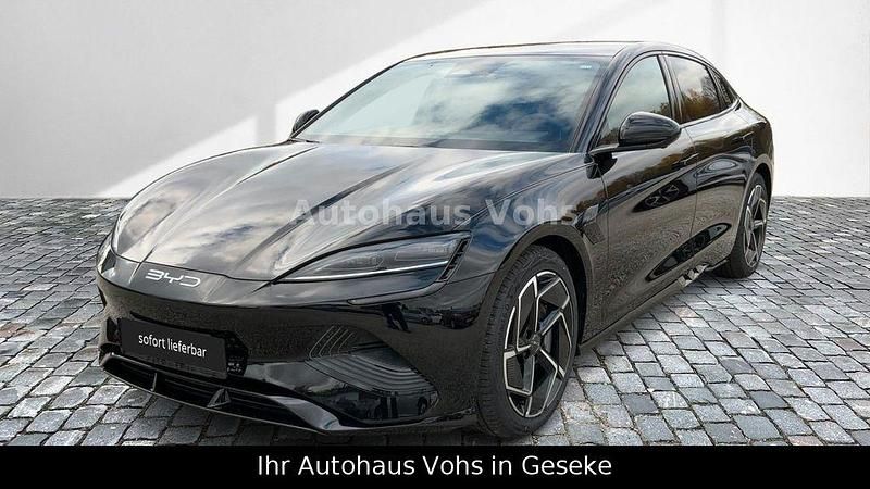 Neu BYD Seal Design 230 kW (313 PS) 2025 Schwarz Limousine