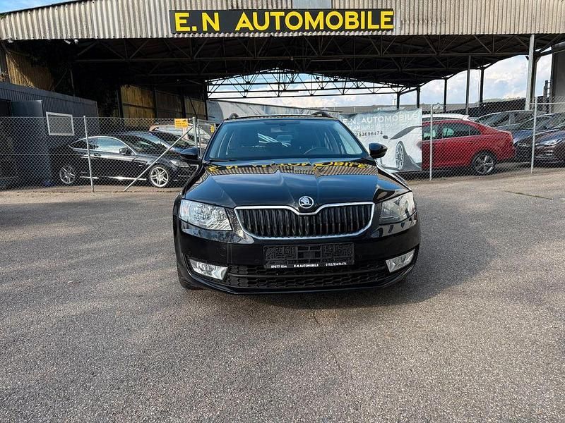 Gebraucht Skoda Octavia Ambition 150 PS (110 kW) 2016 Schwarz Kombi