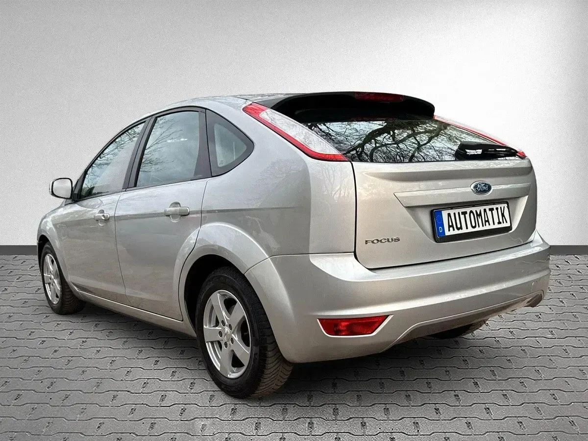 Usata Ford Focus Style 101 CV (74 kW) 2008 Argento Berlina