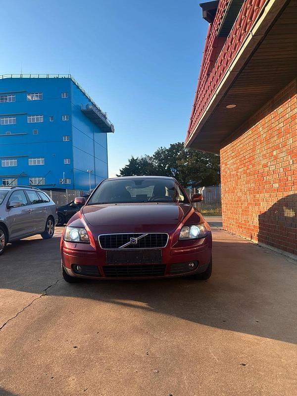 Gebraucht 2005 Volvo S40 Limousine | 2.150 € (Superpreis) - Bild 1/4