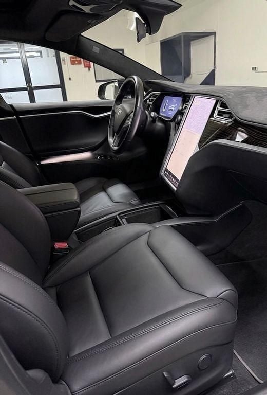 Gebraucht Tesla Model S Performance 567 kW (772 PS) 2016 Grau Kleinwagen