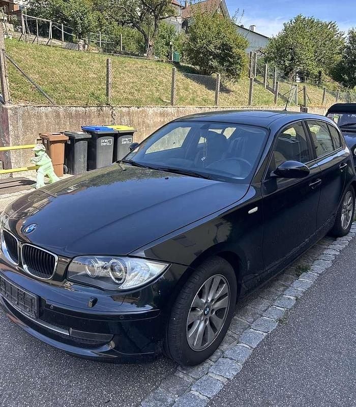 Gebraucht 2009 BMW 116 Kleinwagen | 2.900 € (Guter Preis) - Bild 1/4