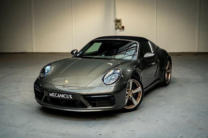 Grün Gebraucht 2020 Porsche 911 Targa 4S Cabrio | 209.900 € - Bild 1/4