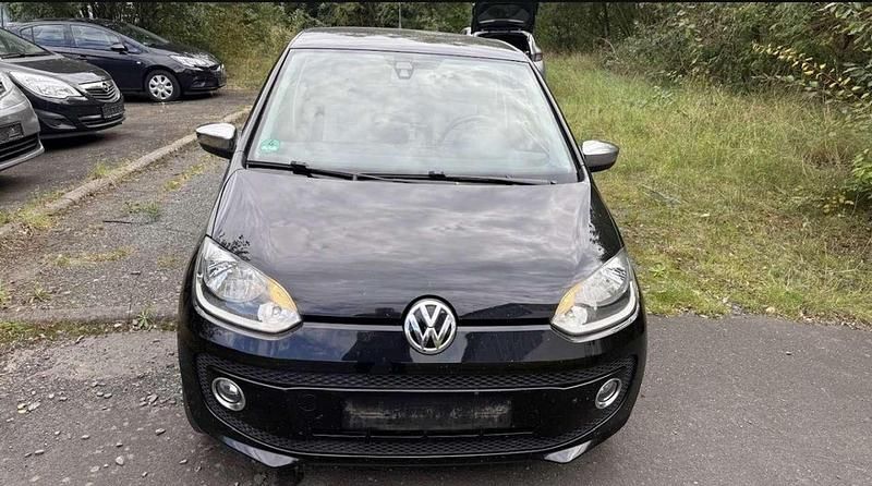 Second-hand VW up! 75 CP (55 kW) 2012 Negru Hatchback