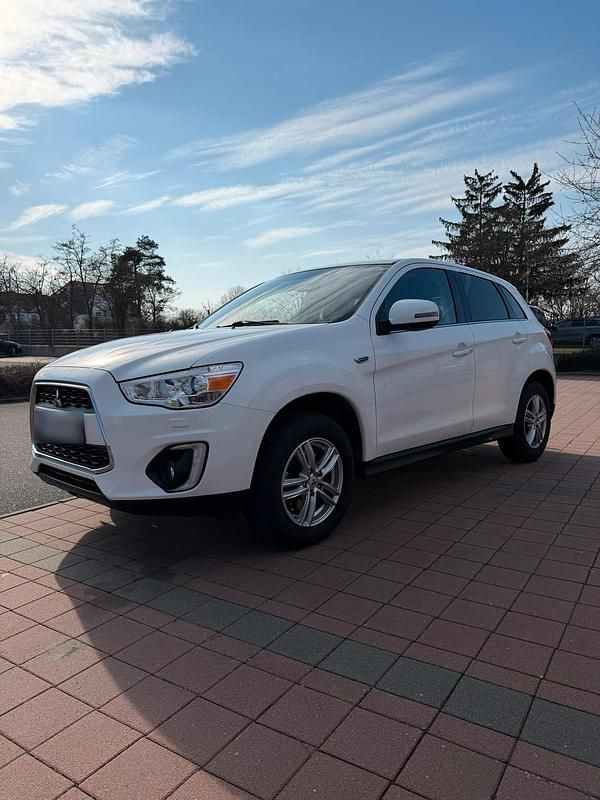 Gebraucht Mitsubishi ASX 117 PS (86 kW) 2014 Weiß SUV