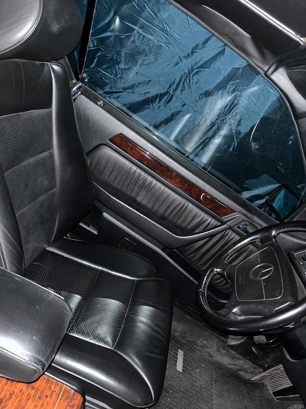 Gebraucht Mercedes E320 224 PS (164 kW) 1994 Grau Coupé