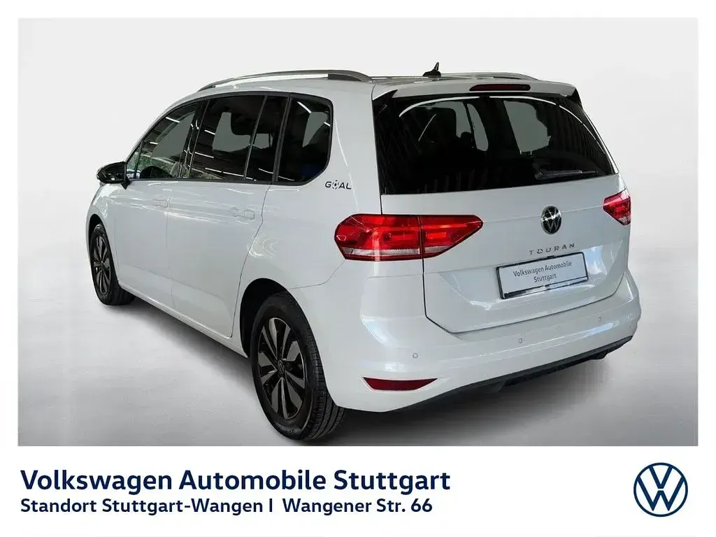 Gebraucht VW Touran Goal 150 PS (110 kW) 2025 Oryxweiß perlmutteffekt Van / Kleinbus