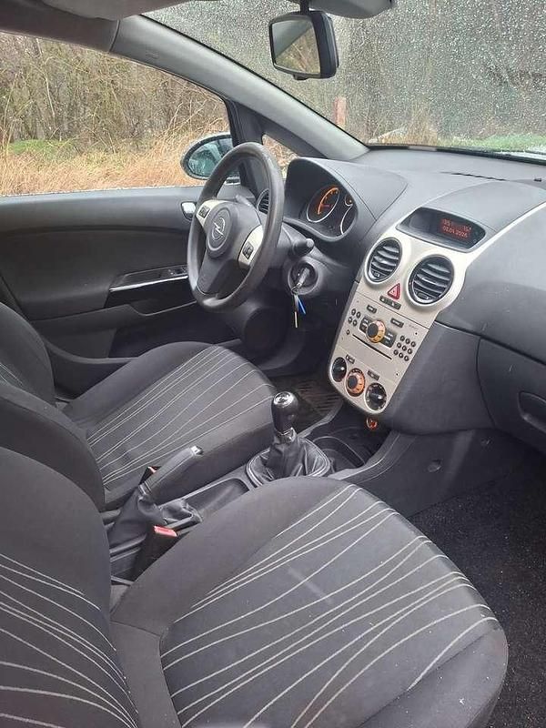 Gebraucht Opel Corsa Edition 80 PS (58 kW) 2008 Blau Limousine