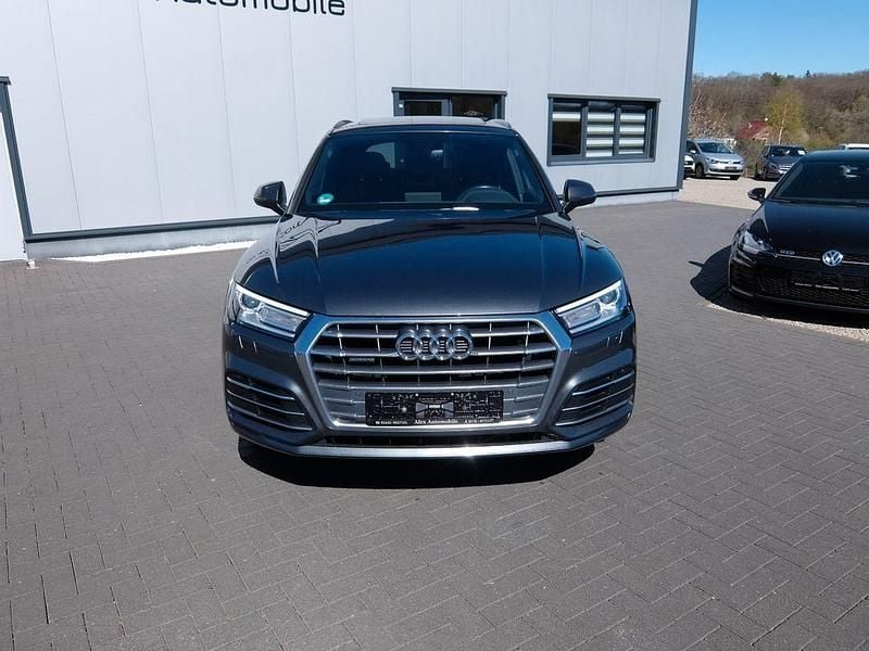 Gebraucht Audi Q5 S-Line 190 PS (139 kW) 2018 Grau SUV