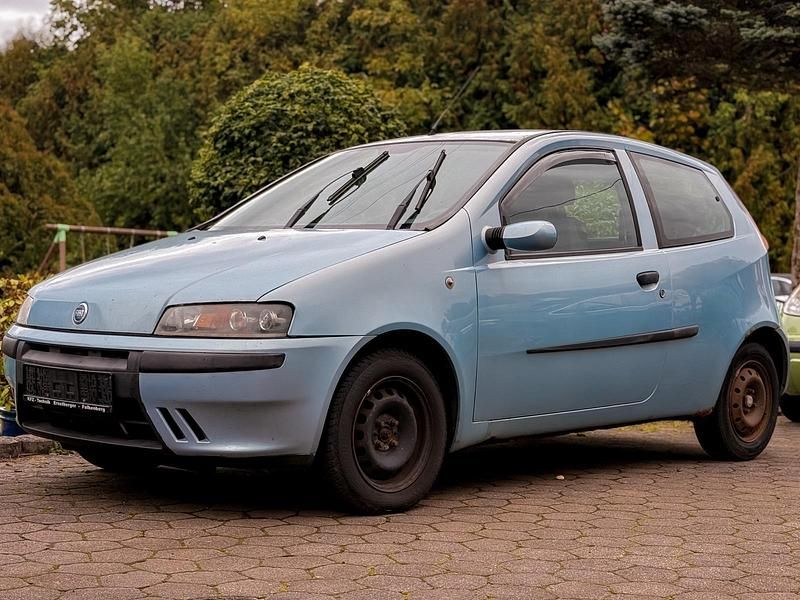 Blau Gebraucht 2003 Fiat Punto Kleinwagen | 275 € (Superpreis) - Bild 1/4