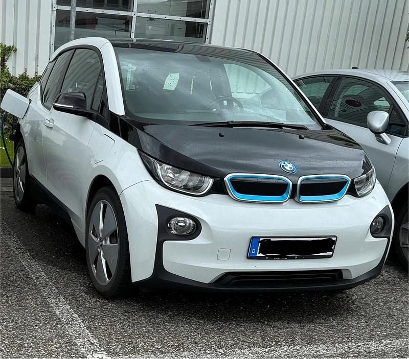Weiß Gebraucht 2015 BMW i3 Kleinwagen | 13.000 € (Fairer Preis) - Bild 1/4