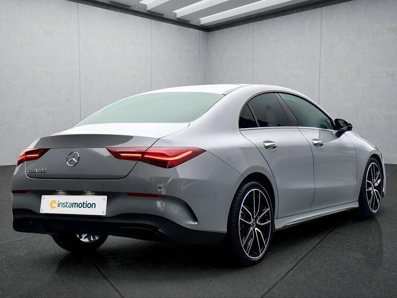Gebraucht Mercedes CLA180 136 PS (100 kW) 2026 Grau Limousine