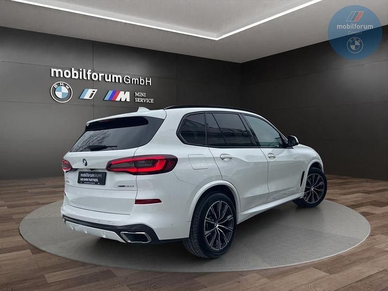 Gebraucht BMW X5 M Sport 231 PS (169 kW) 2022 Weiß SUV