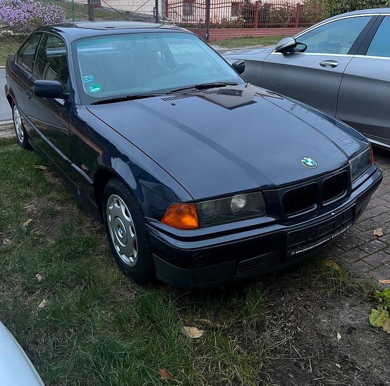 Gebraucht 1994 BMW 316 Coupé | 2.600 € - Bild 1/4