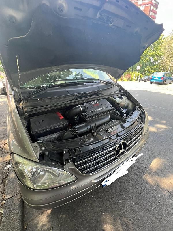 Beige Gebraucht 2008 Mercedes Viano Van / Kleinbus | 6.700 € (Superpreis) - Bild 1/4
