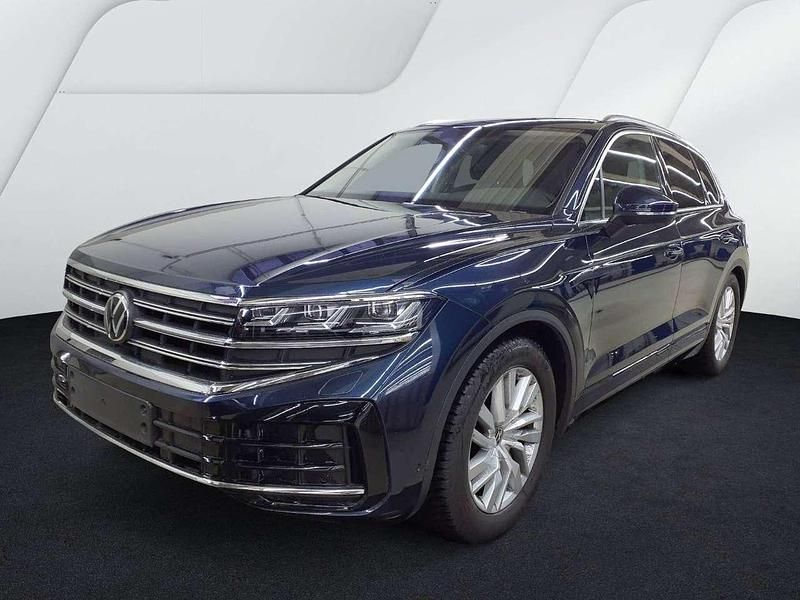 Gebraucht VW Touareg Elegance 231 PS (169 kW) 2025 Meloe blue kristalleffekt SUV