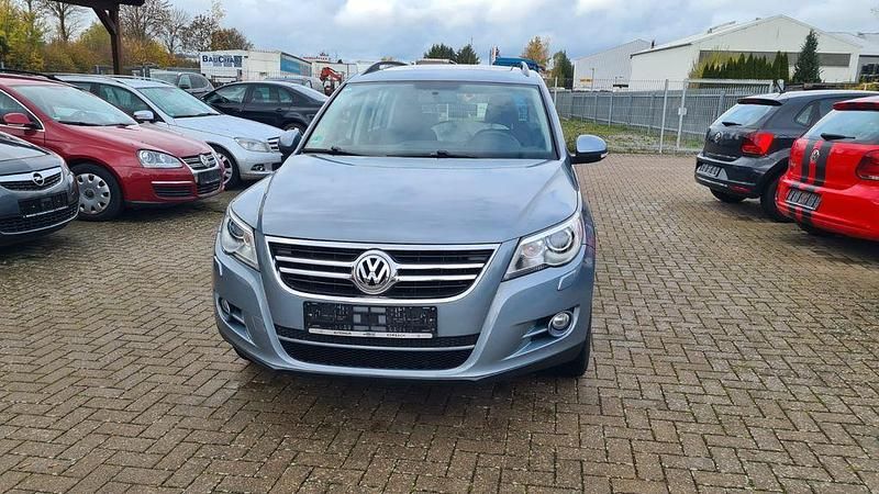 Grau Gebraucht 2009 VW Tiguan Trendline SUV | 6.999 € (Fairer Preis) - Bild 1/4