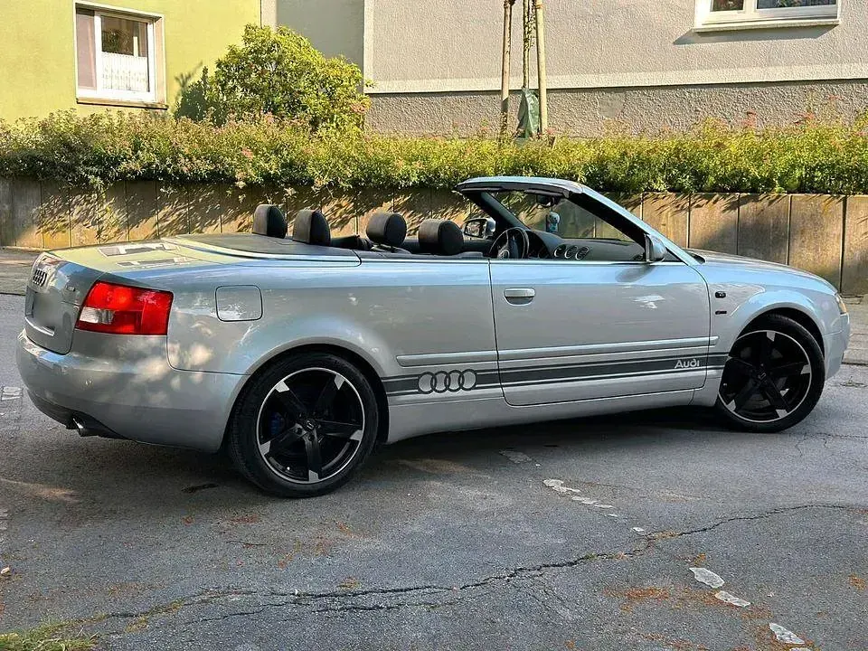 Gebraucht Audi A4 Cabriolet S-Line 165 PS (121 kW) 2003 Silber Cabrio