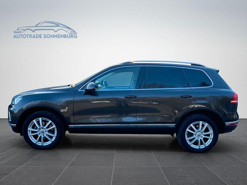 Gebraucht VW Touareg Terrain Tech 262 PS (192 kW) 2016 Braun SUV