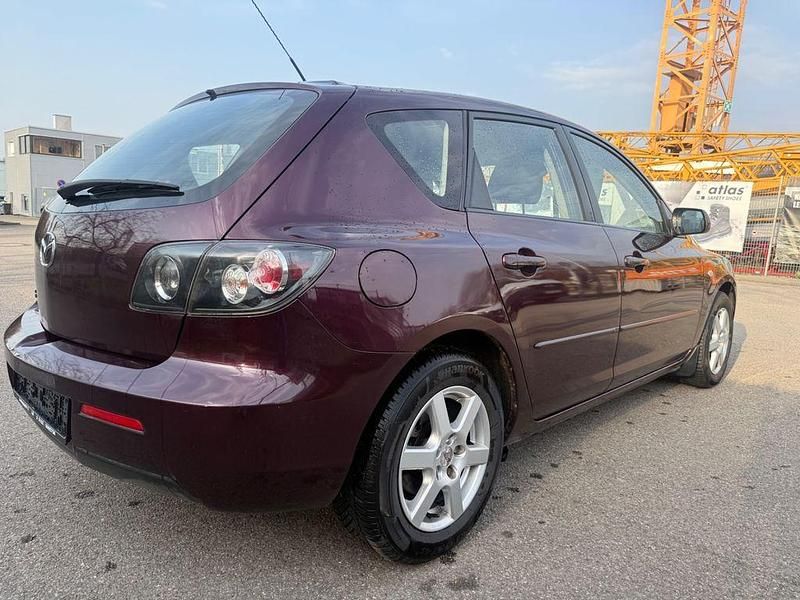 Gebraucht Mazda 3 Active 105 PS (77 kW) 2007 Violet Limousine