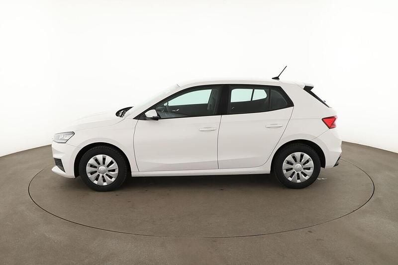 Używany Skoda Fabia Active 80 KM (58 kW) 2022 Biały Hatchback