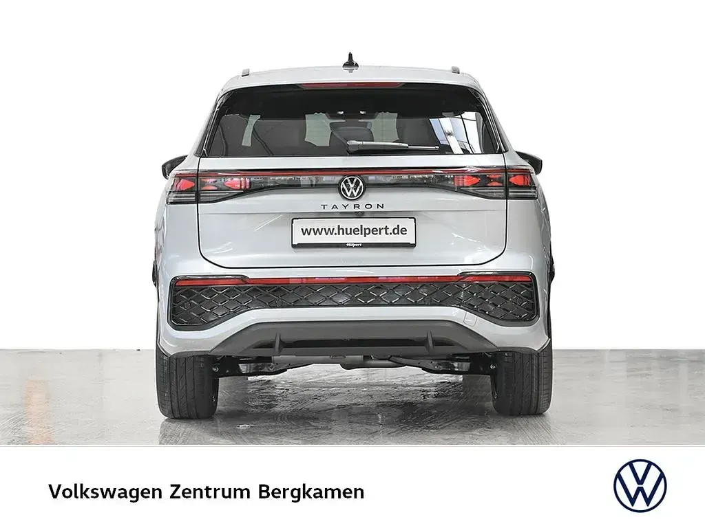 Neu VW Tayron R-line 193 PS (141 kW) 2026 Oyster silver metallic SUV