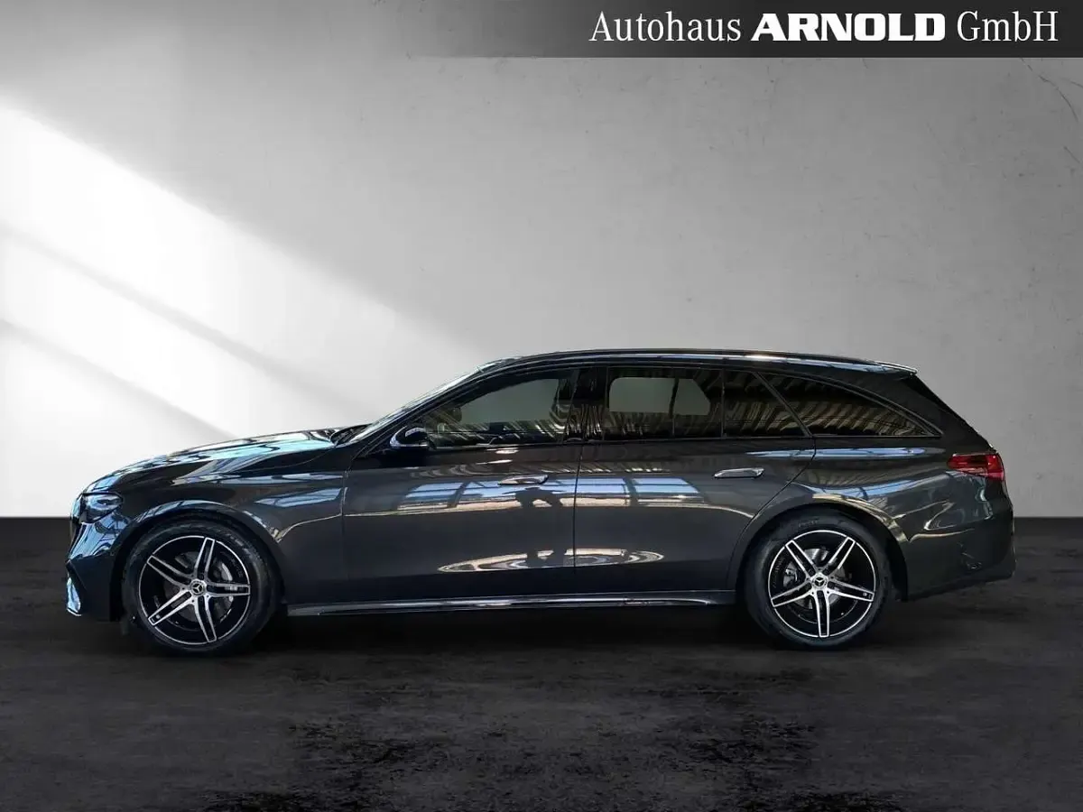 Gebraucht Mercedes E220 AMG line 197 PS (144 kW) 2025 Grau Kombi