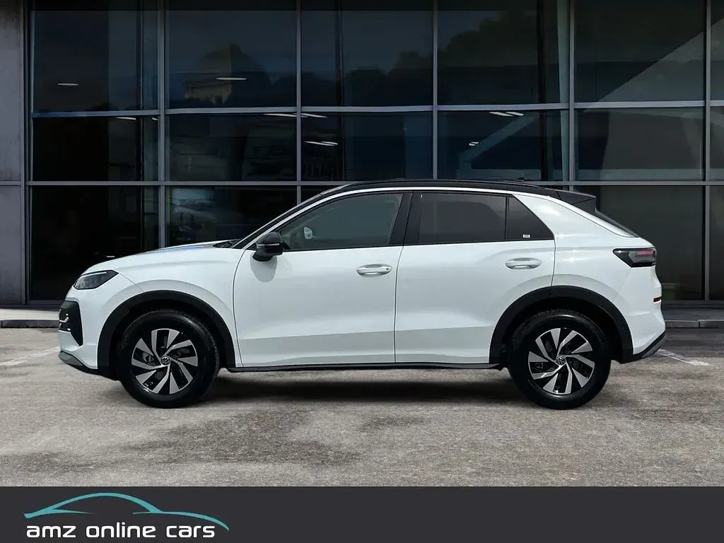 Neu VW T-Roc Life 116 PS (85 kW) 2026 Pure white uni SUV