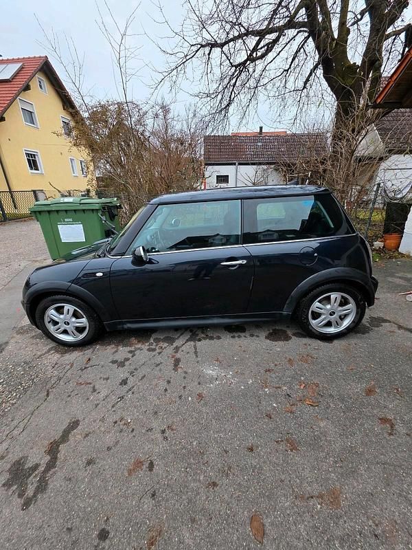 Gebraucht Mini Cooper 88 PS (64 kW) 2006 Schwarz Kleinwagen