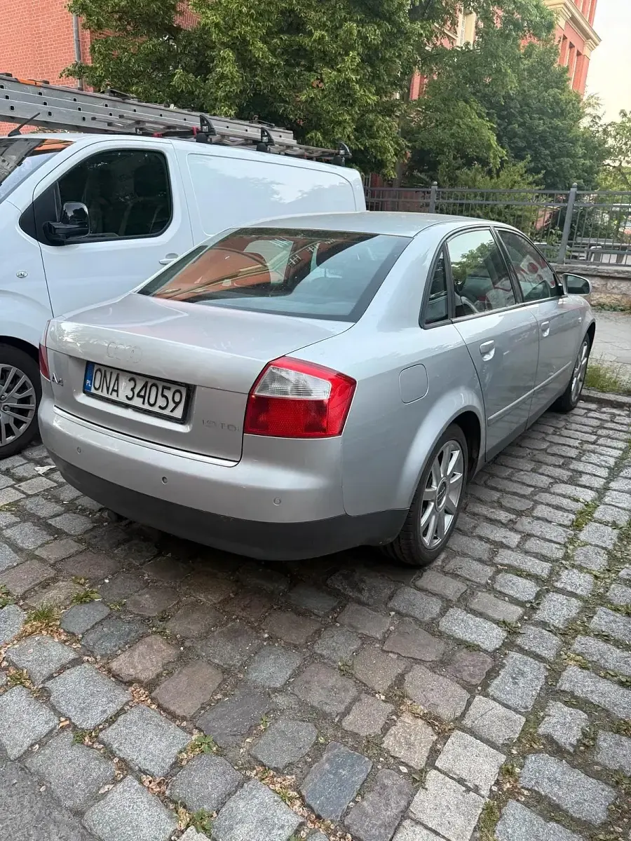 Gebraucht Audi A4 140 PS (102 kW) 2001 Schwarz Kombi