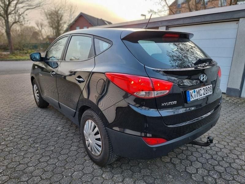 Gebraucht Hyundai ix35 Finale 135 PS (99 kW) 2015 Schwarz SUV