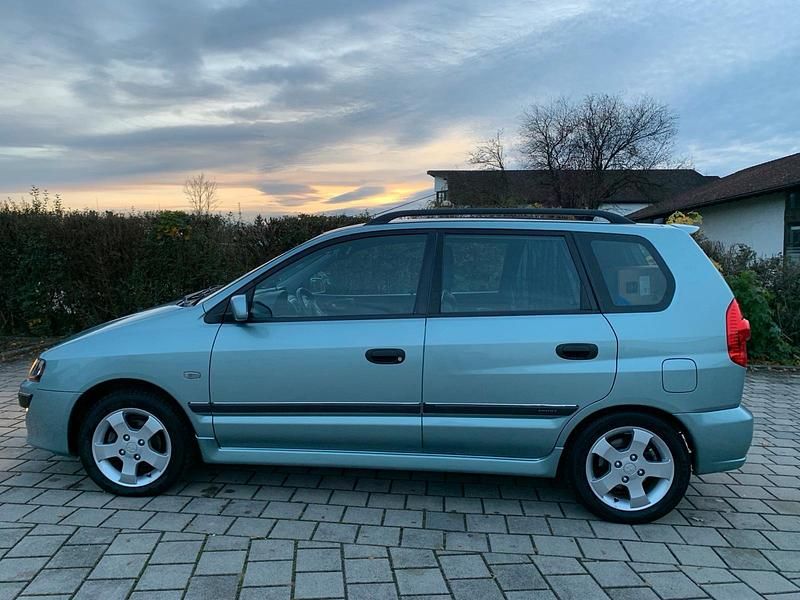 Second-hand Mitsubishi Space Star 102 CP (75 kW) 2004 Gri Monovolum