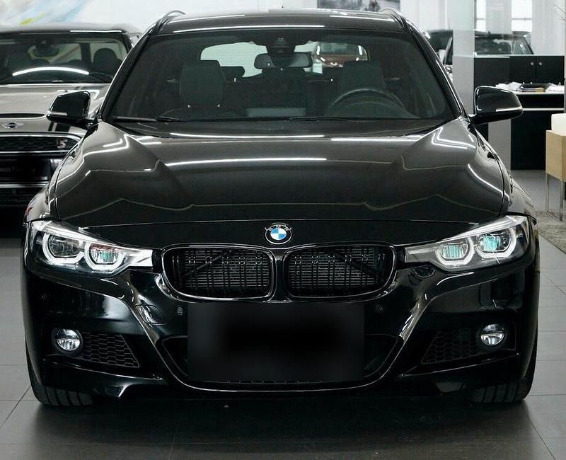 Gebraucht BMW 320 M Sport 198 PS (145 kW) 2019 Schwarz Kombi