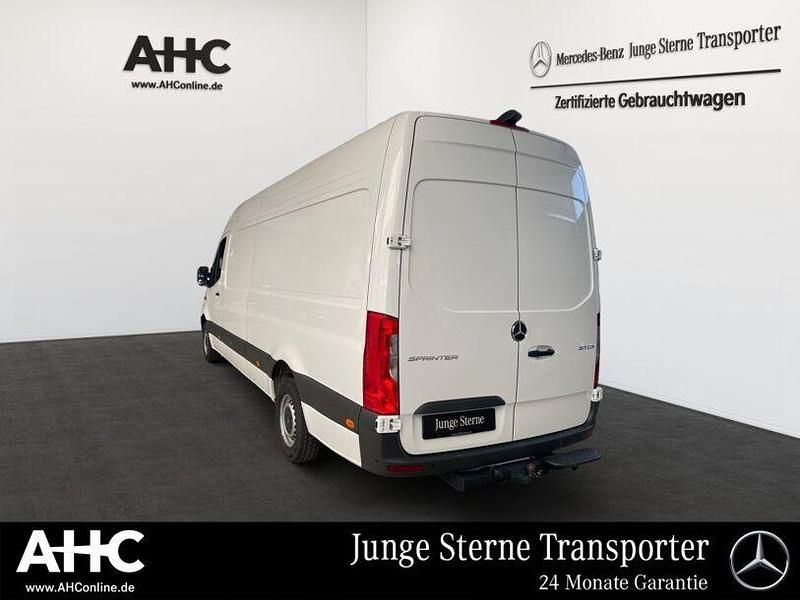Gebraucht Mercedes Sprinter 170 PS (125 kW) 2024 Weiß Van
