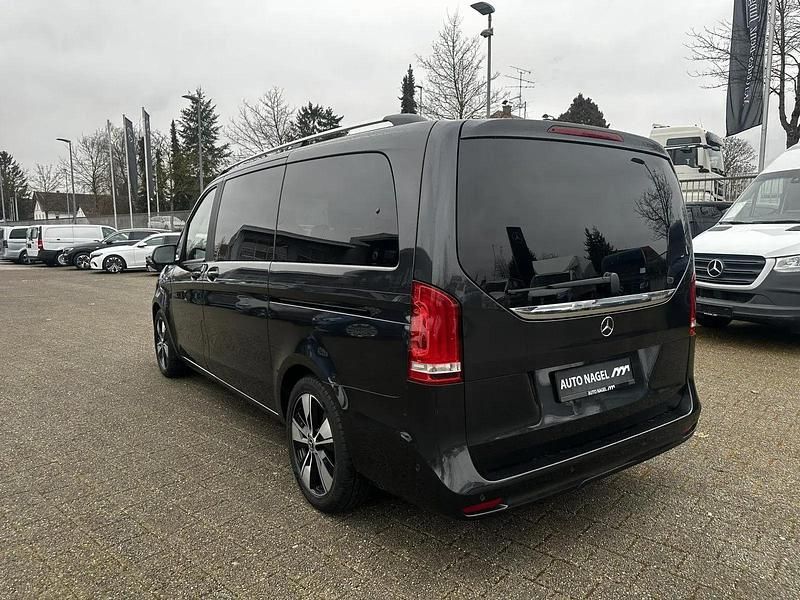 Gebraucht Mercedes E250 Avantgarde Edition 190 PS (139 kW) 2022 Andere Kombi