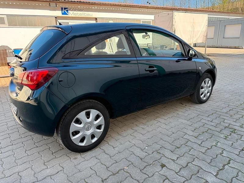 Second-hand Opel Corsa 90 CP (66 kW) 2015 Verde Hatchback