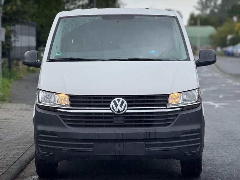 Weiß Gebraucht 2020 VW T6.1 Van | 15.490 € - Bild 1/4