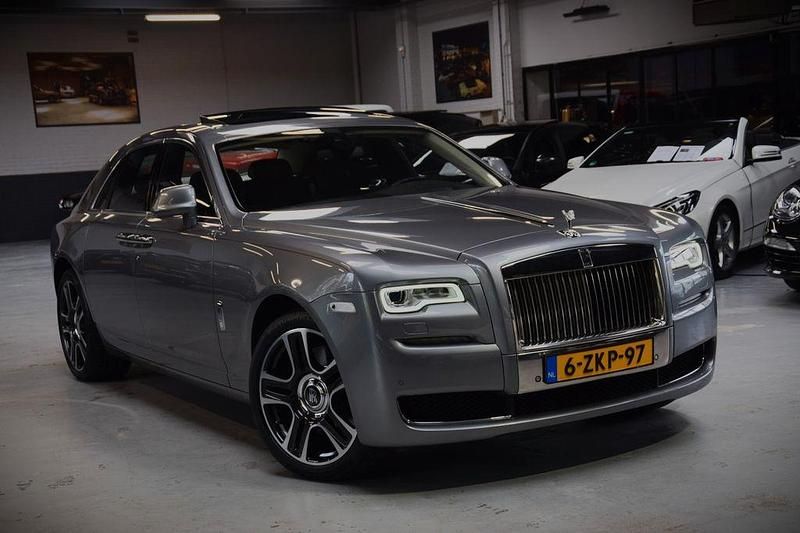 Gebraucht Rolls Royce Ghost 571 PS (419 kW) 2015 Grau Limousine
