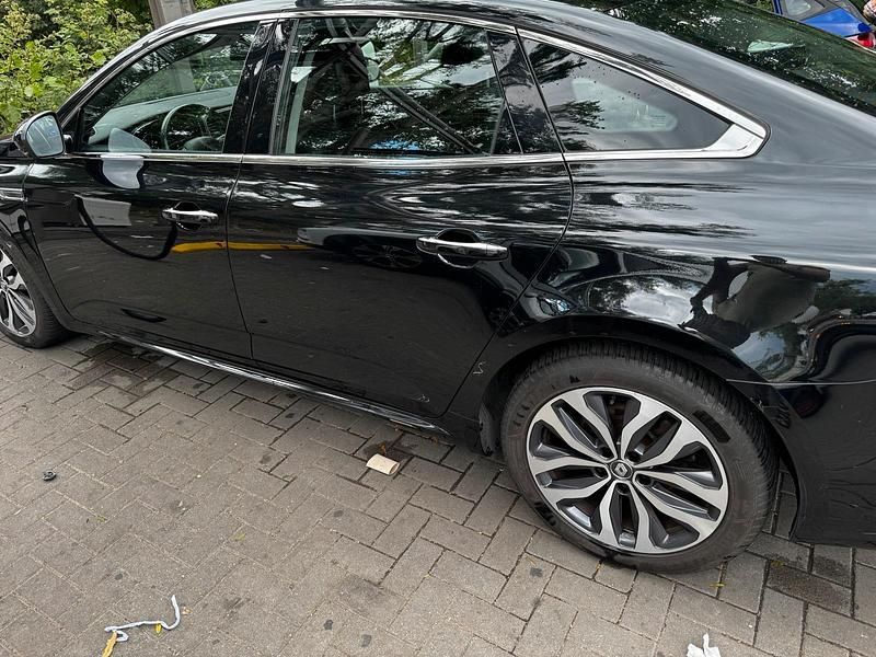 Gebraucht Renault Talisman 160 PS (117 kW) 2016 Schwarz Limousine