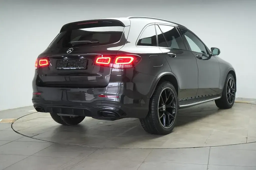 Gebraucht Mercedes GLC400d AMG 330 PS (242 kW) 2022 Grau SUV
