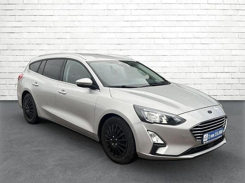 Gebraucht Ford Focus Cool & Connect 120 PS (88 kW) 2020 Polarsilber metallic Kombi