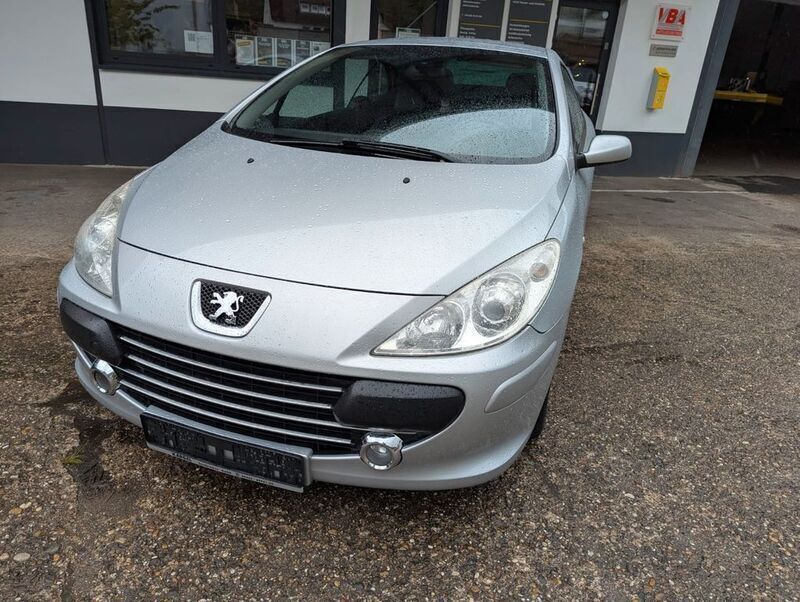 Gebraucht Peugeot 307 CC 109 PS (80 kW) 2009 Grau Cabrio