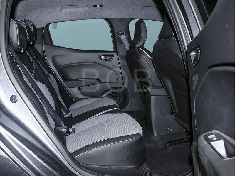 Gebraucht Renault Clio V Techno 90 PS (66 kW) 2025 Grau Kleinwagen
