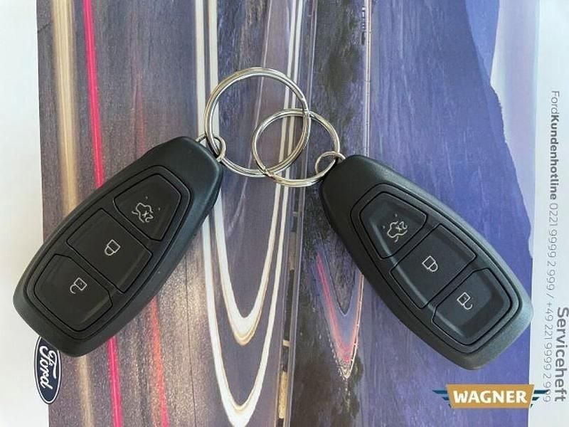 Gebraucht Ford Kuga ST-Line 150 PS (110 kW) 2022 Blau SUV