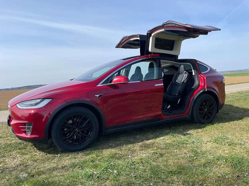 Gebraucht Tesla Model X 386 kW (525 PS) 2019 Rot SUV