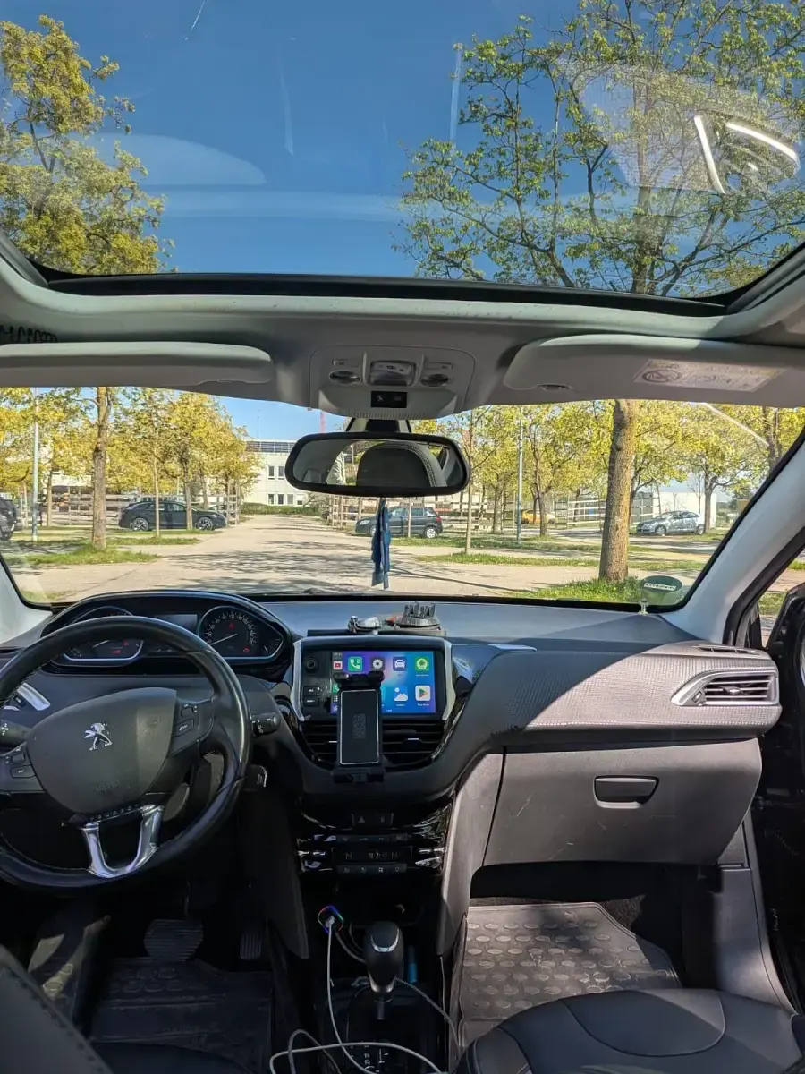 Gebraucht Peugeot 2008 110 PS (80 kW) 2019 Schwarz SUV