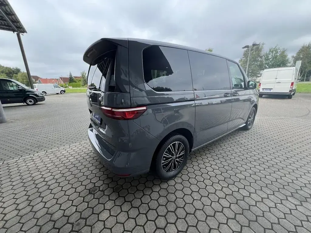 Usata VW T7 150 CV (110 kW) 2025 Grigio Furgone